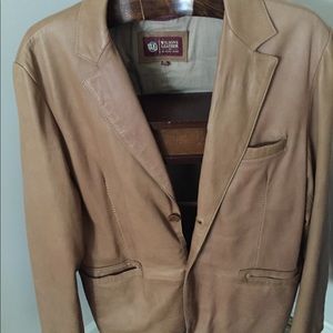 Men’s leather blazer